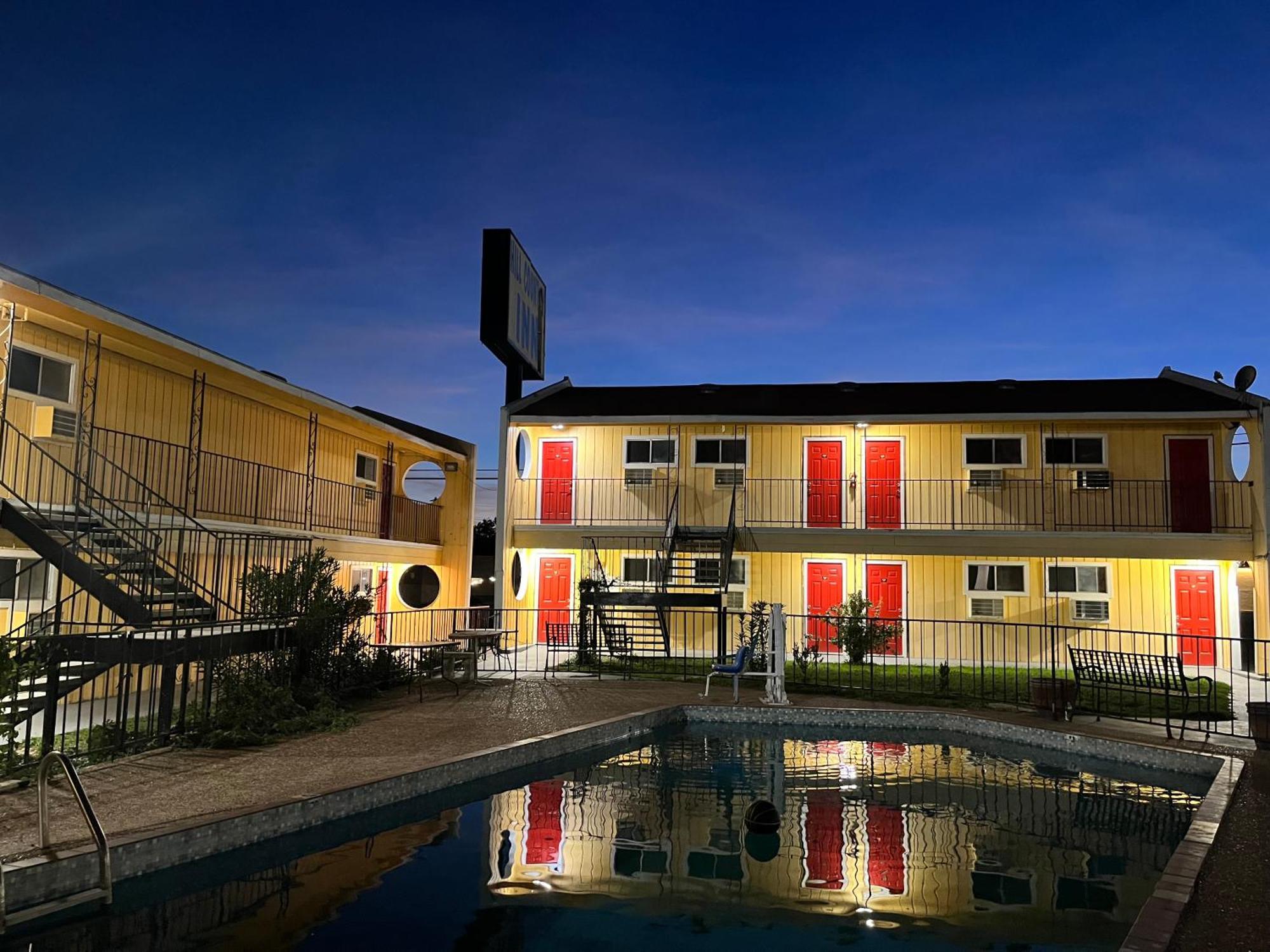 Ladybird Inn จอห์นสันซิตี้ ภายนอก รูปภาพ